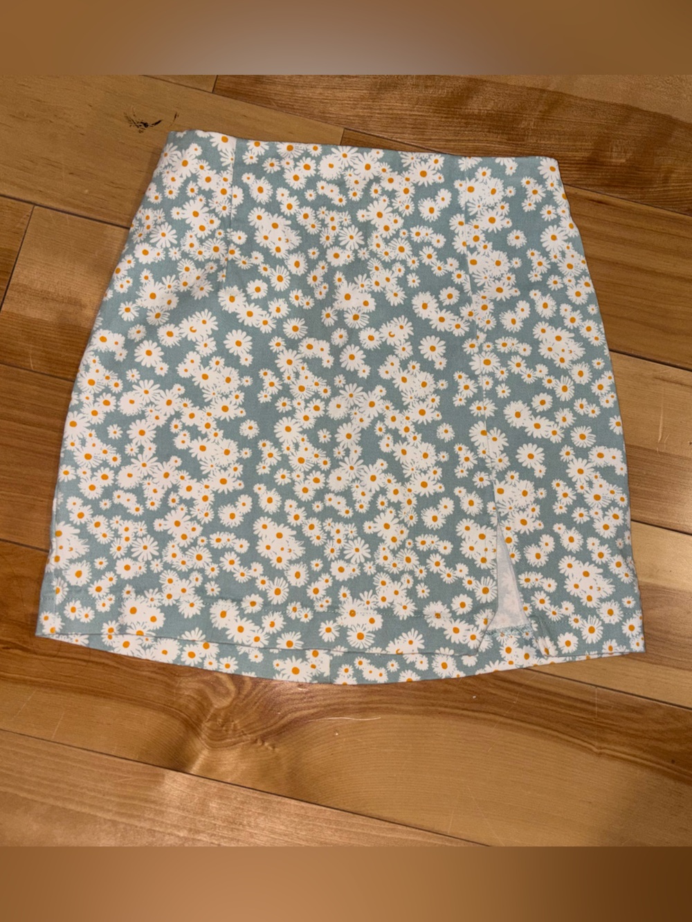 wild fable Daisy Print Mini Skirt - Light Blue with White & Yellow